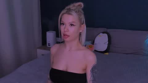 Snapshot of alexamason chatting on January 27, 1:26 am Alexa Mason online show from January 27, 1:26 am