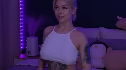 Snapshot of alexamason chatting on September 20, 3:05 am Alexa Mason online show from September 20, 3:05 am