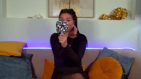 Snapshot of alexandrabloom chatting on September 22, 6:50 pm AlexandraBloom online show from September 22, 6:50 pm