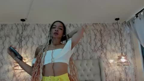 alexandrabraids online show from December 22, 9:07 pm