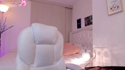 Snapshot of alexaworld chatting on December 30, 5:15 am lexandra online show from December 30, 5:15 am