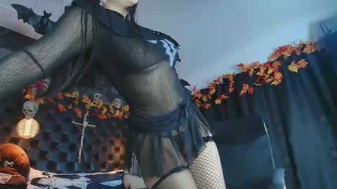 Snapshot of alexhoe_ chatting on October 5, 7:30 pm Alex online show from October 5, 7:30 pm