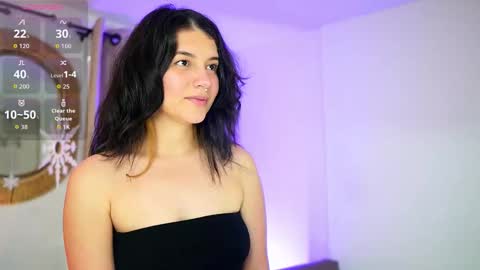 alexia_clark7 online show from December 18, 8:35 pm