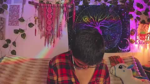 Alex online show from April 4, 11:03 pm