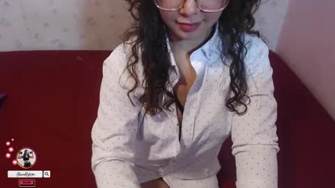 Alexia online show from November 28, 1:14 pm