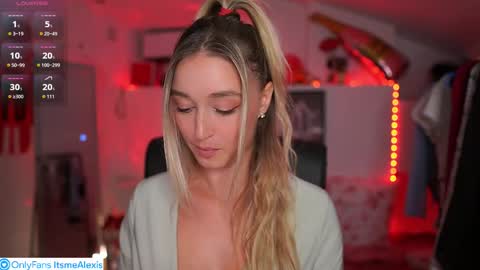 Alexis Texas online show from October 1, 6:57 pm