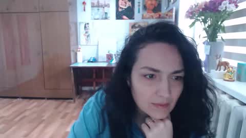 AlexisMillers online show from April 10, 10:43 am