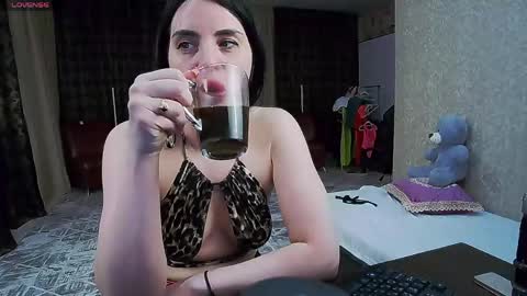 alexsvift online show from May 6, 8:24 pm