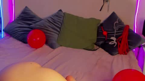 AlexxisSky online show from February 13, 6:30 am