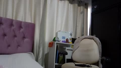 Alia  online show from December 11, 12:34 pm