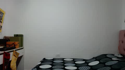 Alia      Anjali  online show from December 2, 12:18 pm