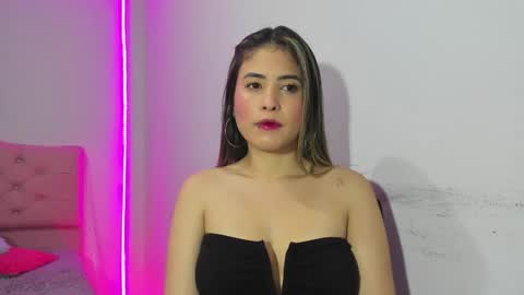 alice_cespedes online show from February 7, 10:09 pm