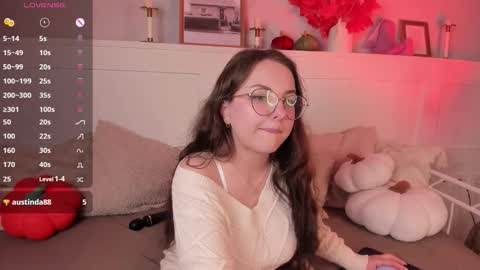 Snapshot of alice_dreammer chatting on September 26, 11:02 pm Alice online show from September 26, 11:02 pm