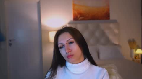 Snapshot of alice_lice chatting on October 20, 8:17 am alice_lice online show from October 20, 8:17 am