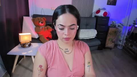 Alice online show from March 8, 5:52 pm