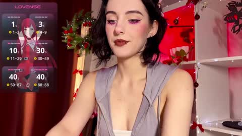Snapshot of alice_succubus chatting on December 18, 7:30 pm alice_succubus online show from December 18, 7:30 pm