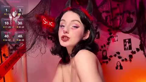 Snapshot of alice_succubus chatting on October 25, 7:43 pm alice_succubus online show from October 25, 7:43 pm