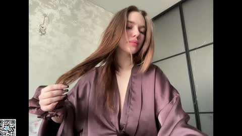 alicebloomxx online show from April 4, 3:27 am