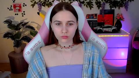 alicecharmy online show from May 5, 1:36 pm
