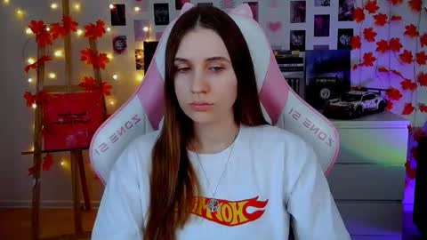 alicecharmy online show from November 29, 8:07 am