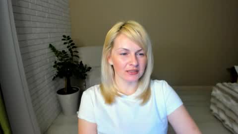 Alicee online show from February 24, 6:28 pm