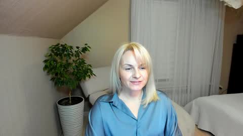 Snapshot of alicee__grace chatting on January 12, 4:08 pm Alicee online show from January 12, 4:08 pm