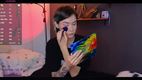 Snapshot of alicekit chatting on December 4, 7:01 pm Alice vacation online show from December 4, 7:01 pm