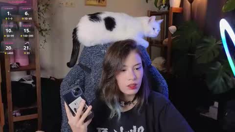 Snapshot of alicekit chatting on October 21, 12:36 am Alice vacation online show from October 21, 12:36 am