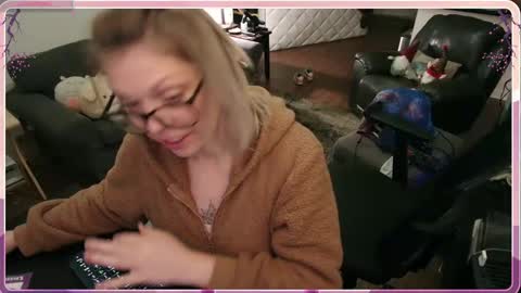 Alice Liddell online show from December 23, 5:33 am