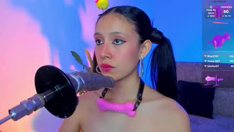 Alicee  online show from February 22, 10:43 pm