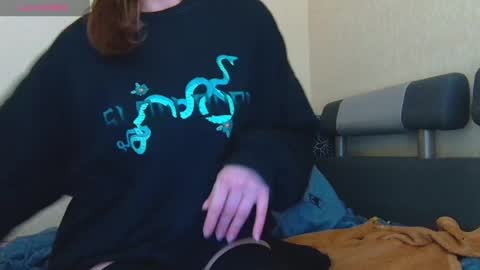 AliceWoolfy online show from April 12, 3:09 am