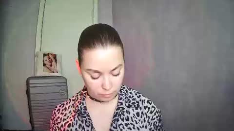 AlicexFresh online show from May 8, 9:12 am