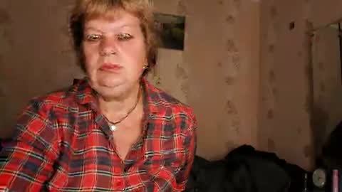 Snapshot of alicexmistress chatting on October 19, 3:14 pm Alicexmistress online show from October 19, 3:14 pm