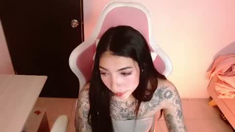 ALICIA  online show from August 3, 6:39 am