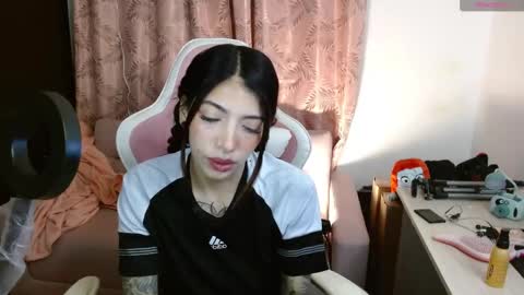 ALICIA  online show from September 17, 4:10 am