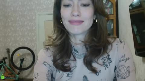 Alicia online show from March 24, 4:45 pm