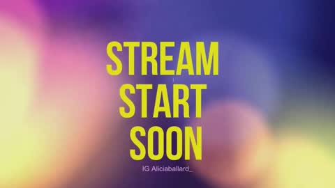 Snapshot of aliciaballard chatting on December 30, 7:00 pm Jennyfer online show from December 30, 7:00 pm