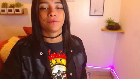 aliciacute    online show from September 26, 8:39 pm