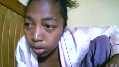 alicianah online show from October 1, 7:35 am