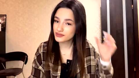 Niki online show from March 11, 2:53 pm