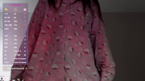 Mia online show from March 12, 1:19 pm