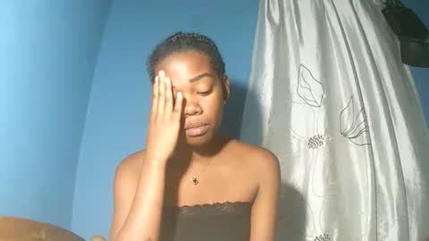 alihane21 online show from February 7, 6:56 pm