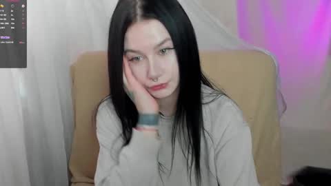 Aline Greeeen online show from February 11, 3:50 am