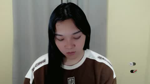 Snapshot of alisa_kiss_ chatting on March 10, 6:01 pm Shanti xhey online show from March 10, 6:01 pm