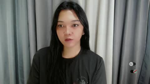 Snapshot of alisa_kiss_ chatting on February 24, 12:35 pm Shanti xhey online show from February 24, 12:35 pm