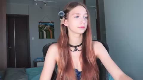 Alice                                   Fansly Alisa01 online show from July 18, 2:48 am