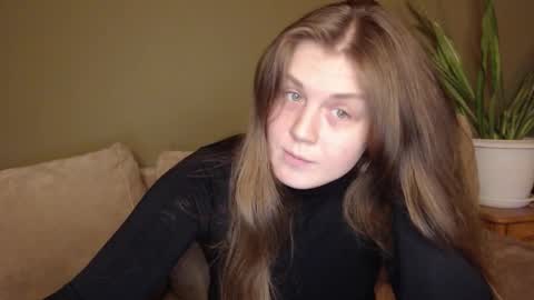 alisaxxxshy online show from December 15, 10:15 pm