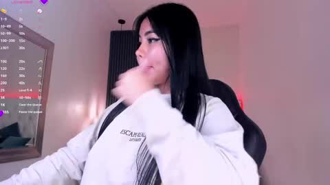 alis online show from April 11, 7:45 am