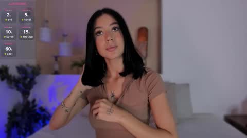 Snapshot of alison222_ chatting on October 27, 7:52 pm A L I S O N  online show from October 27, 7:52 pm