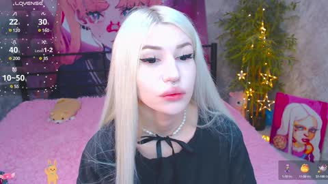 Snapshot of alison_moonlight chatting on January 19, 9:13 pm Alison online show from January 19, 9:13 pm